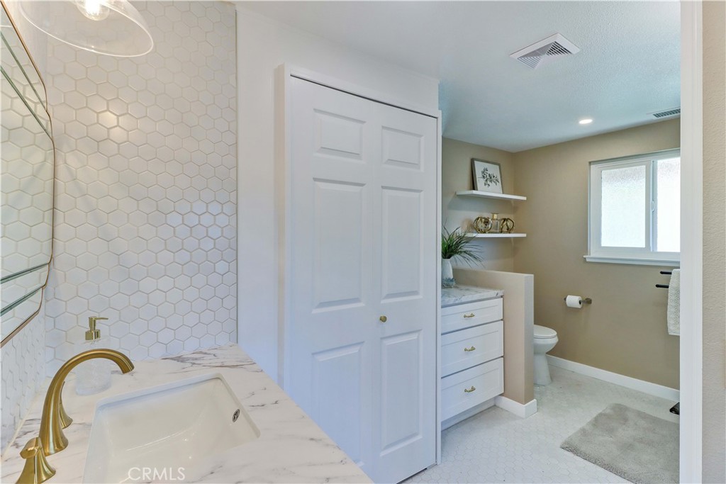 2338 Avenida Sevilla N Property Photo 34