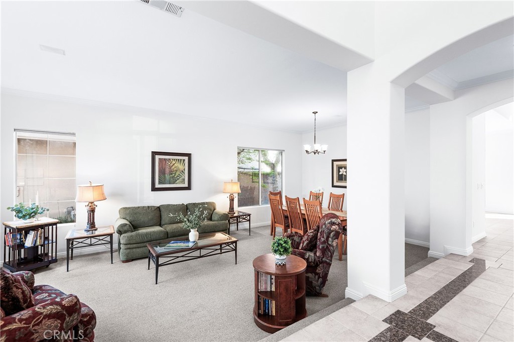 17 Roadrunner Court Property Photo 20