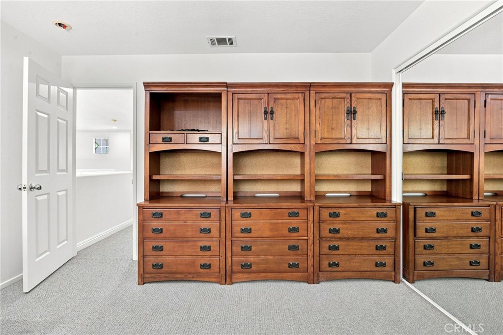 17 Roadrunner Court Property Photo 45