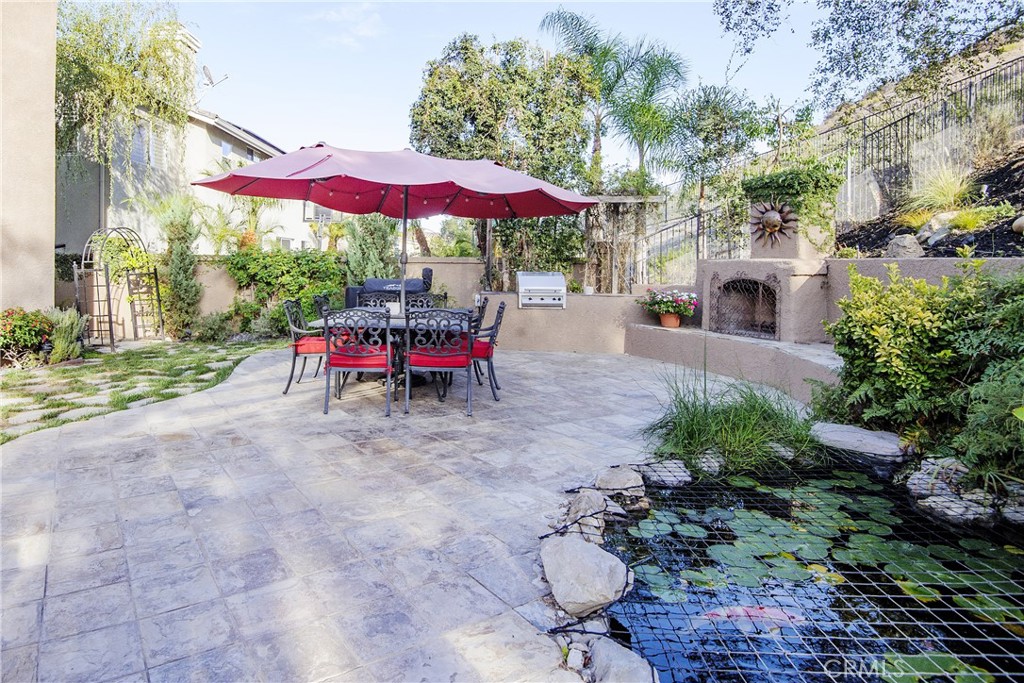 17 Roadrunner Court Property Photo 60