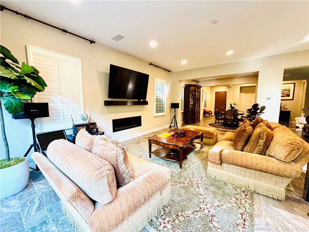 55 Fenway Property Photo 33