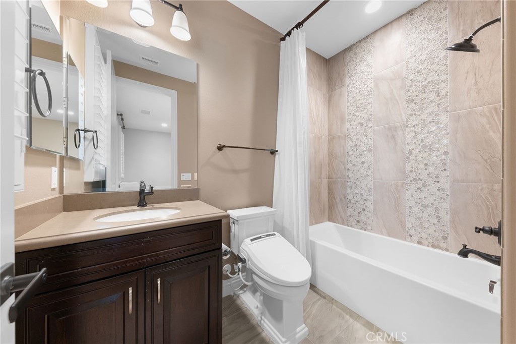 55 Fenway Property Photo 42
