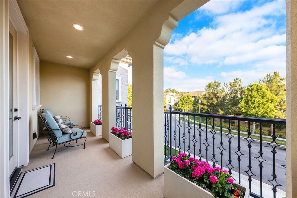 55 Fenway Property Photo 45