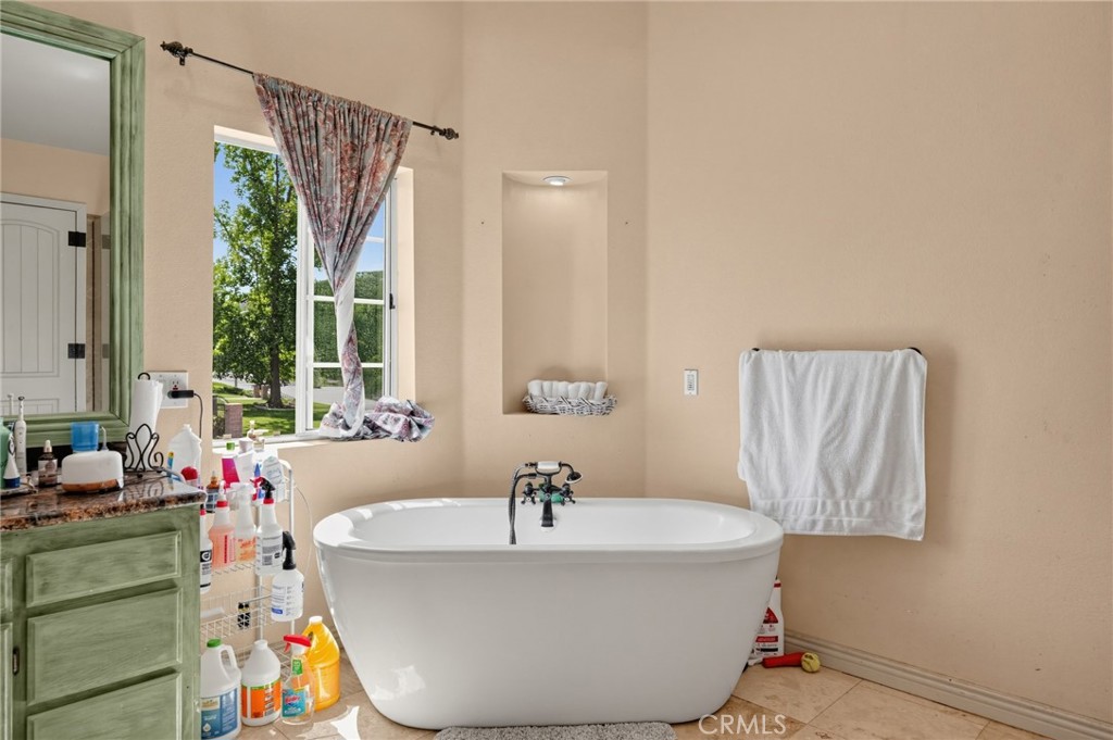 13609 Mesa Sol Property Photo 34