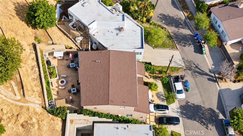 4228 Canoga Drive Property Photo 3