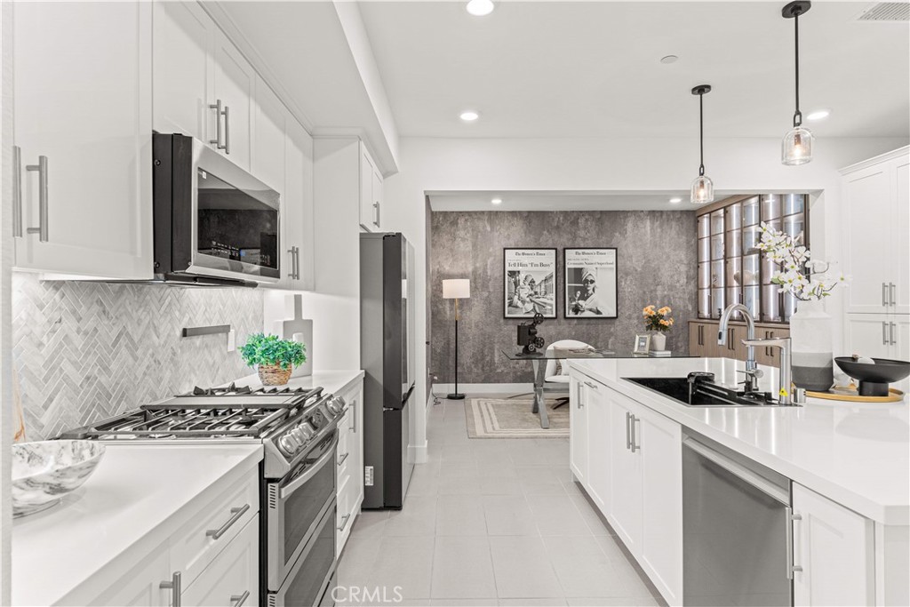 16123 Dawn 308 Property Photo 6