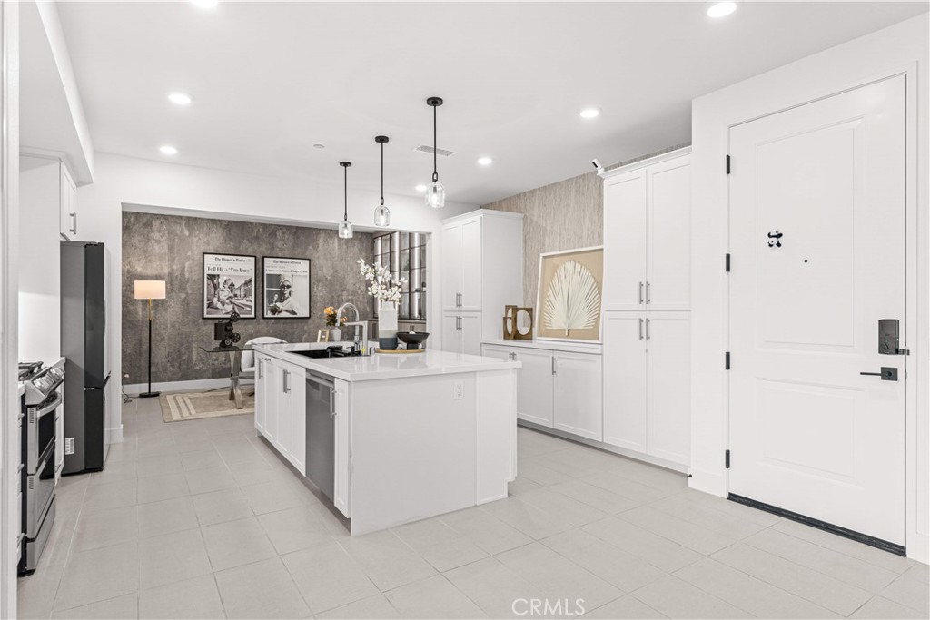 16123 Dawn 308 Property Photo 13