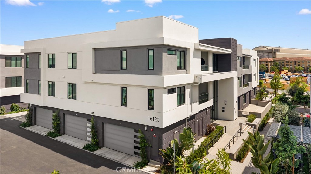 16123 Dawn 308 Property Photo 51