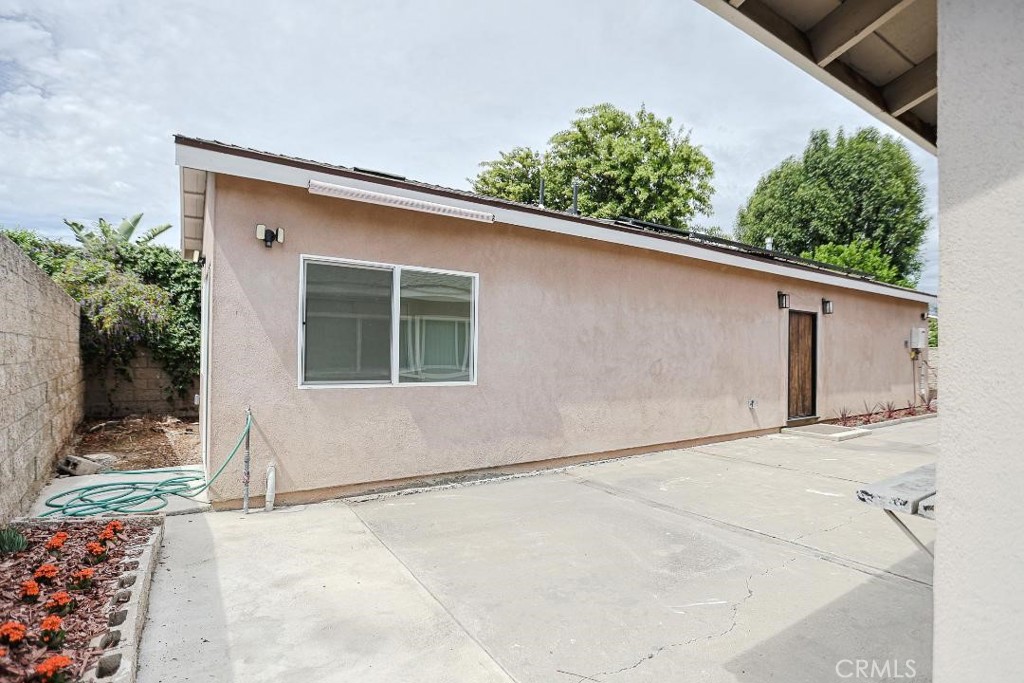115 S La Paz Property Photo 31