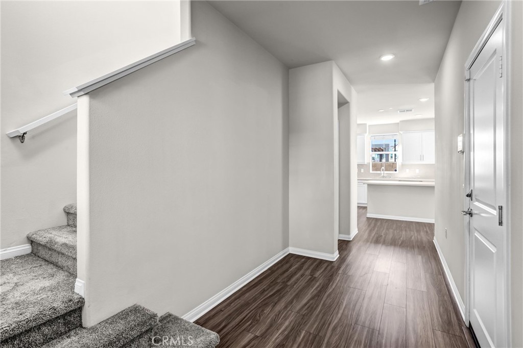 475 Meyer Property Photo 8