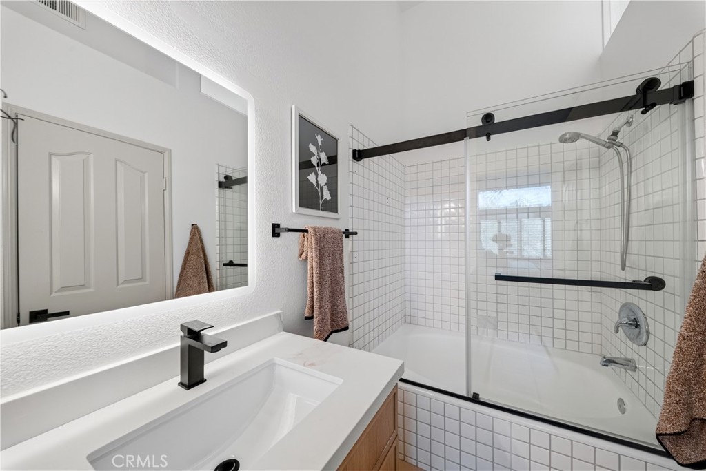 8 Chamonix Property Photo 28