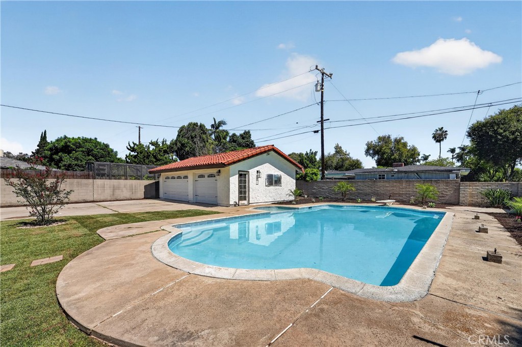 2301 N Lowell Property Photo 54