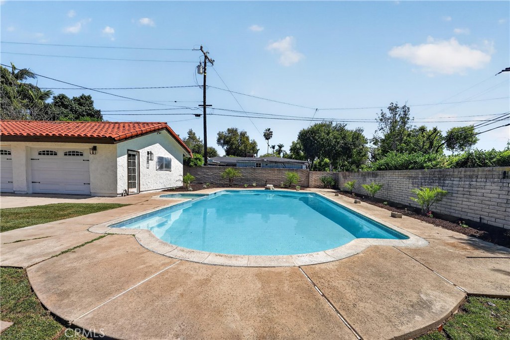 2301 N Lowell Property Photo 55