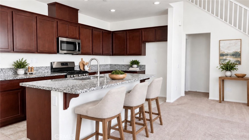 1440 Black Diamond Property Photo 4