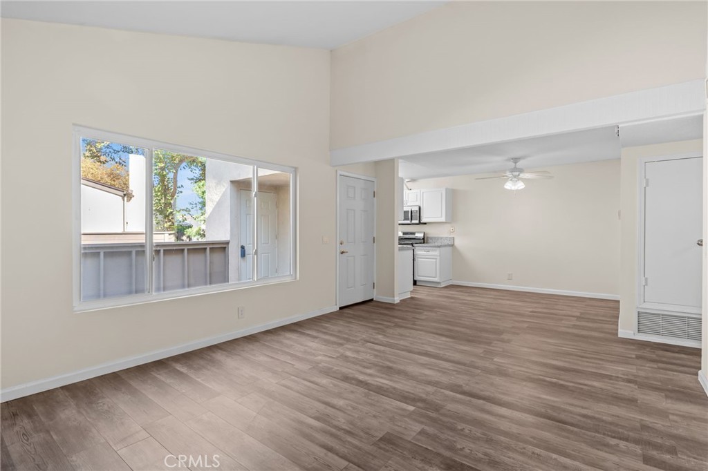 1370 Cabrillo Park Drive H Property Photo 4