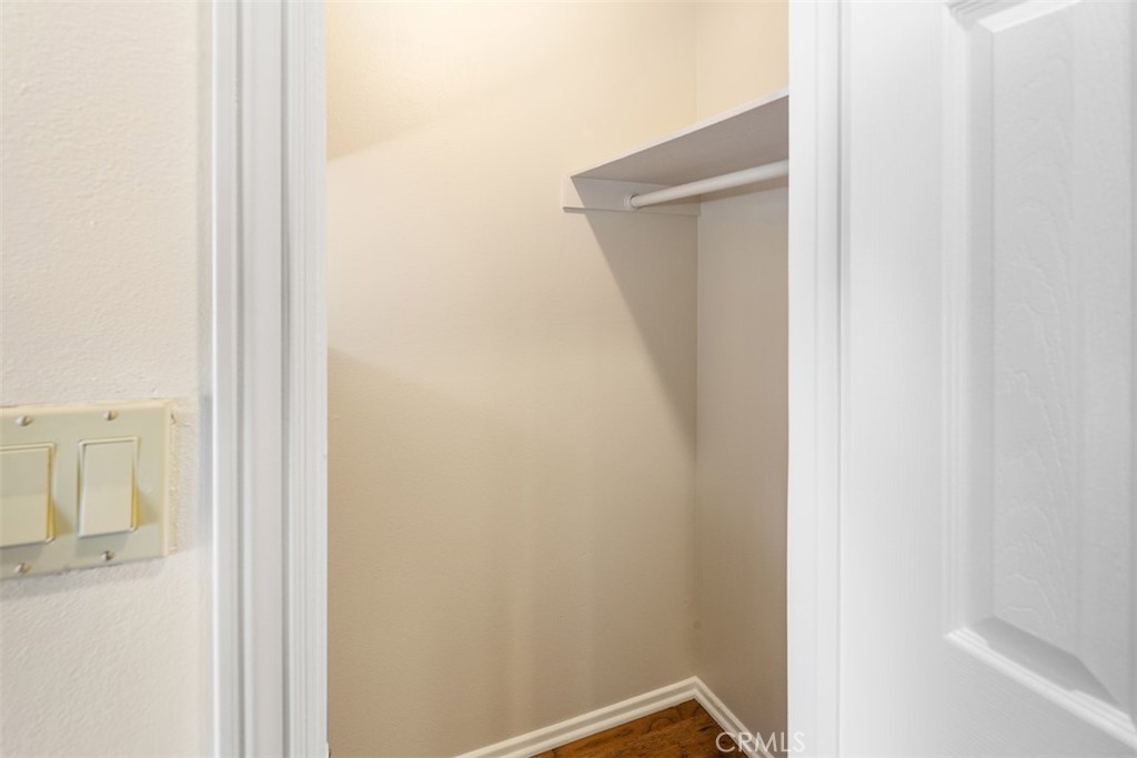 34121 Ruby Lantern A Property Photo 11