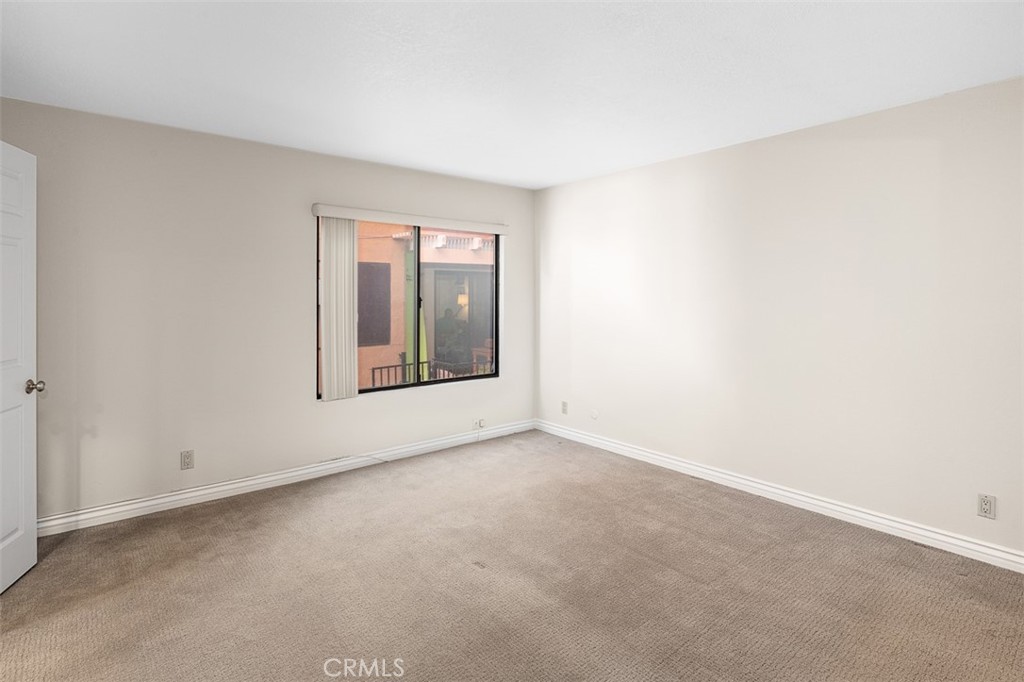 34121 Ruby Lantern A Property Photo 17