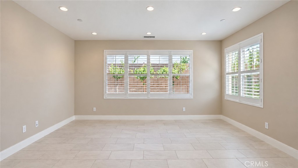100 Wheat Property Photo 12