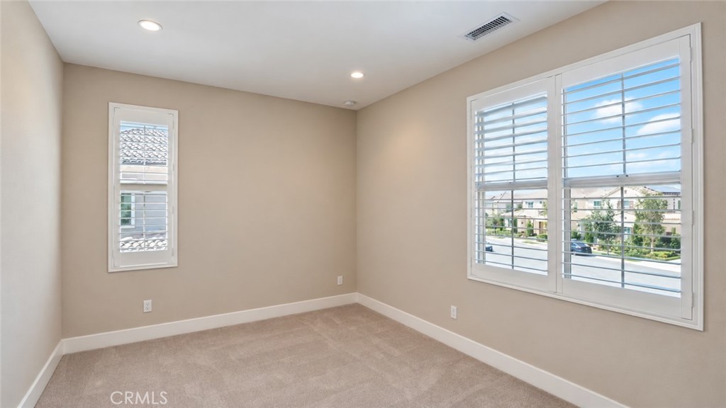 100 Wheat Property Photo 25