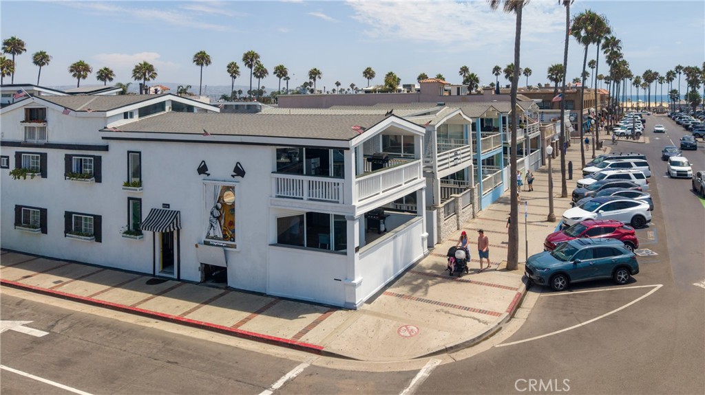 2214 W Oceanfront B Property Photo 5