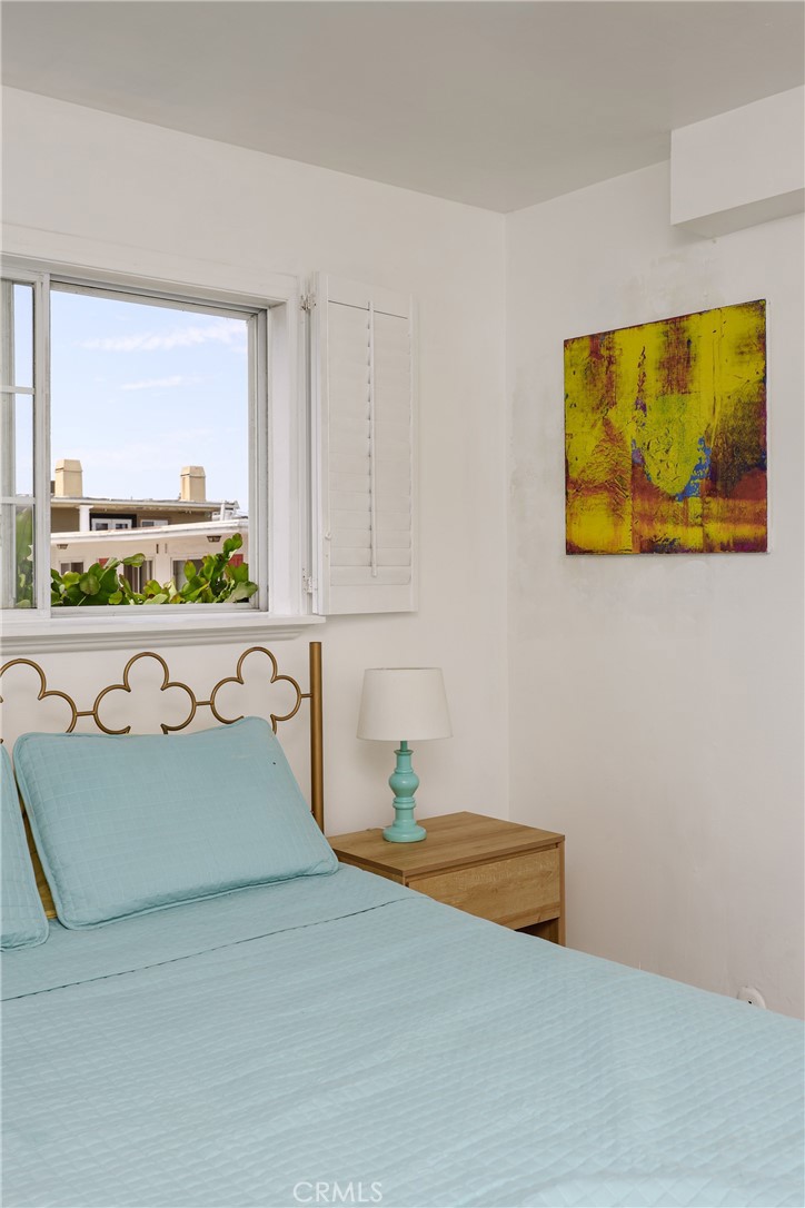 2214 W Oceanfront B Property Photo 19