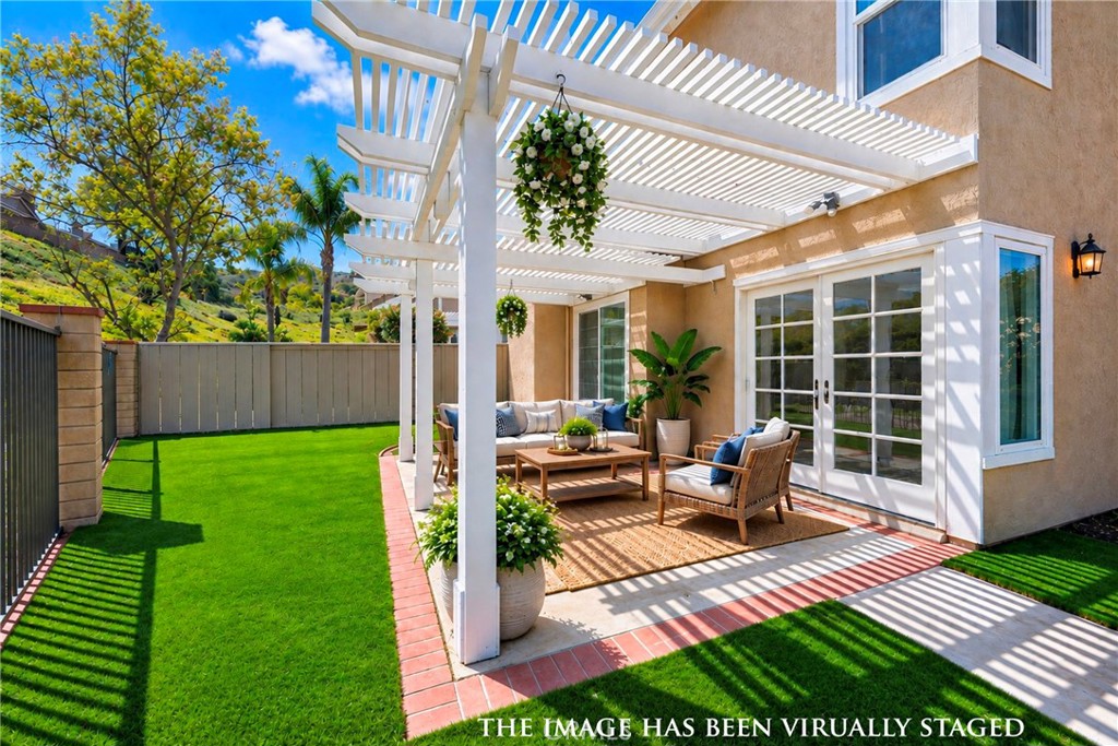 810 S Sapphire Property Photo 17