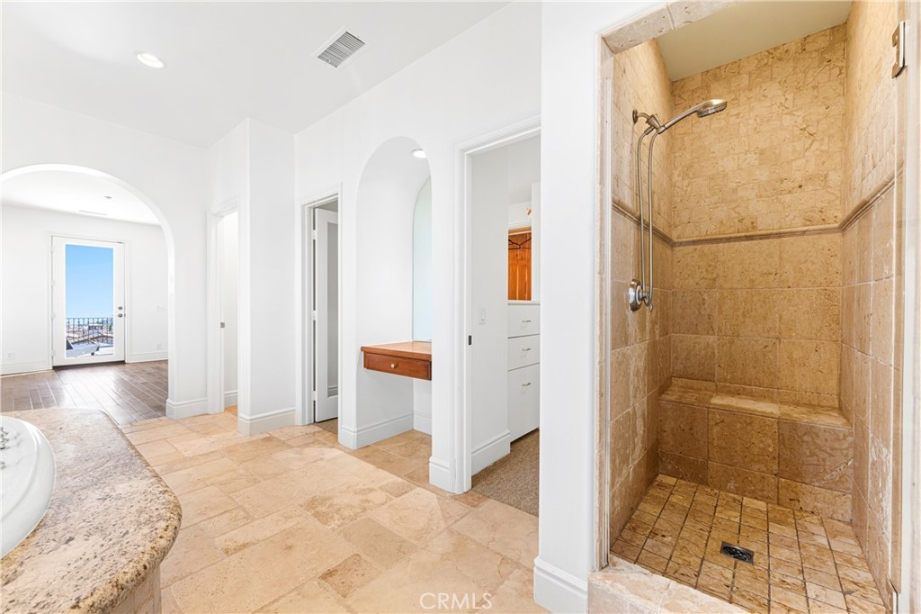 12 Gentle Breeze Property Photo 61