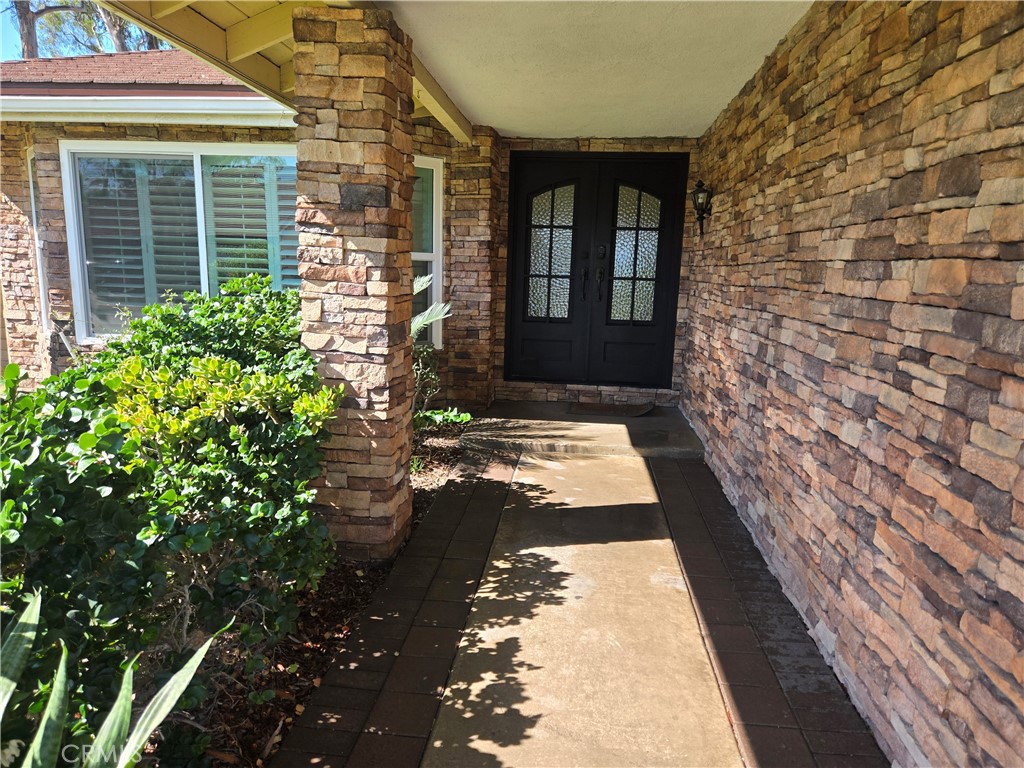 2023 Seaview Property Photo 2