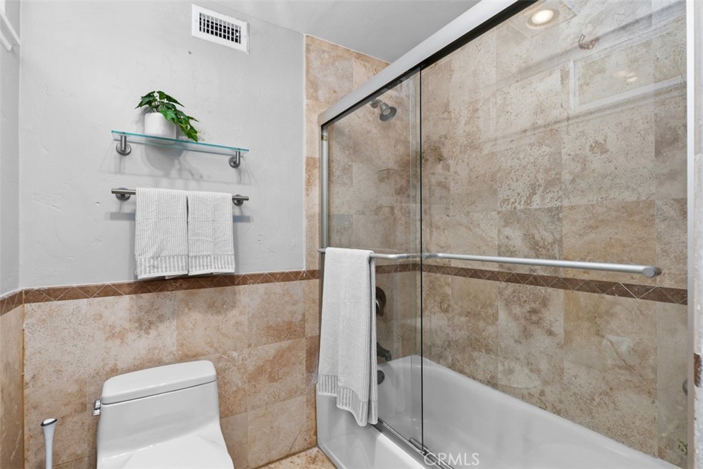 2820 Via Montecito Property Photo 32