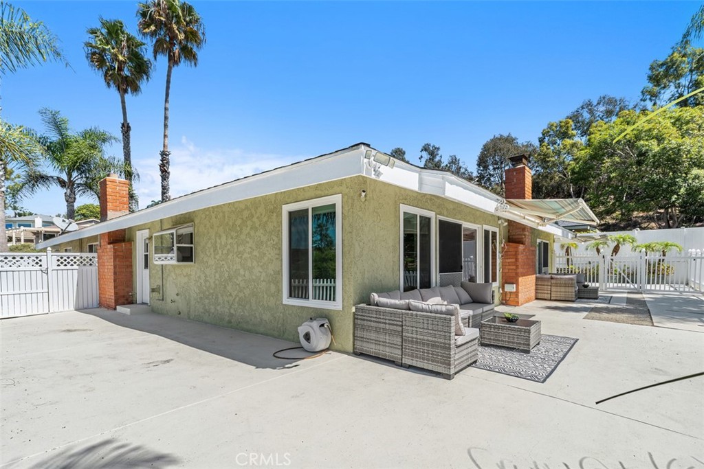 2820 Via Montecito Property Photo 40