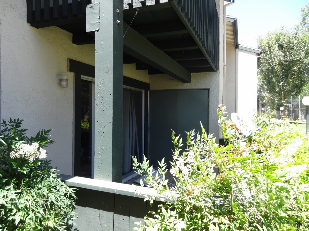 23256 Orange Avenue 3 Property Photo 1