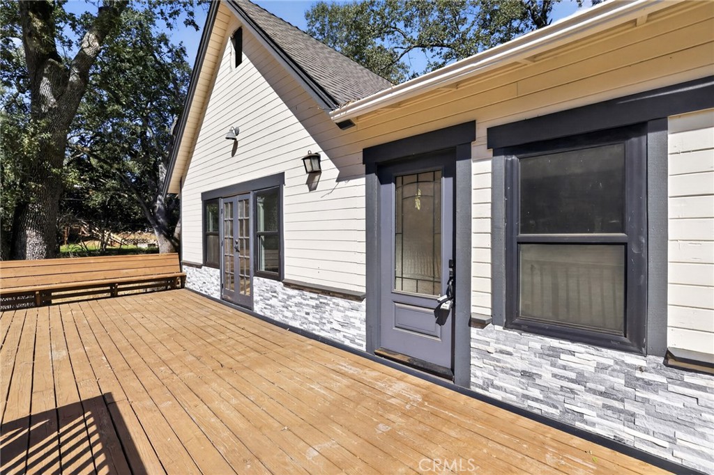 437 Forni Property Photo 3