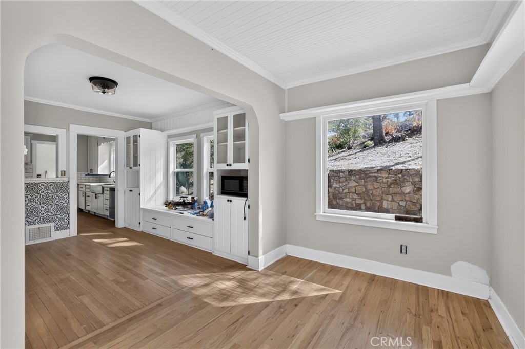 437 Forni Property Photo 28