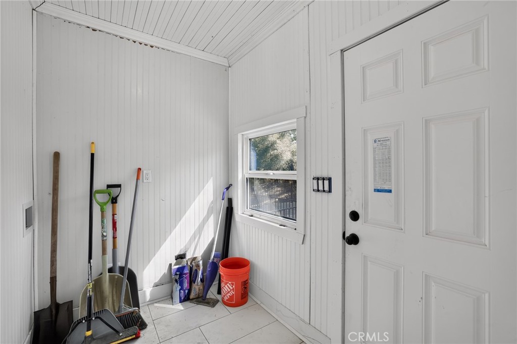 437 Forni Property Photo 33