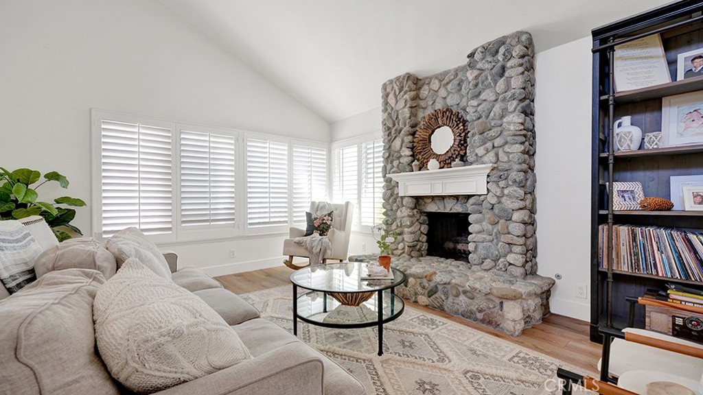 24903 Danamaple Property Photo 6