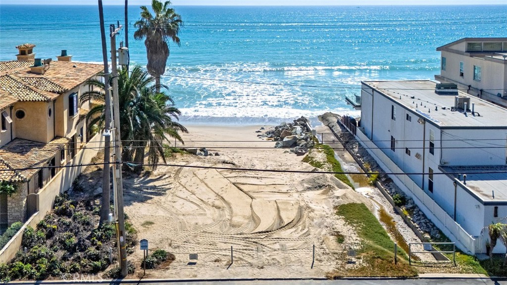 35075 Beach