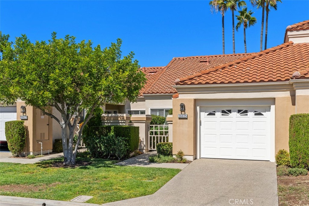 28825 Paseo Campana Property Photo 2