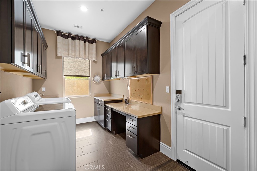 2 Palomino Property Photo 23