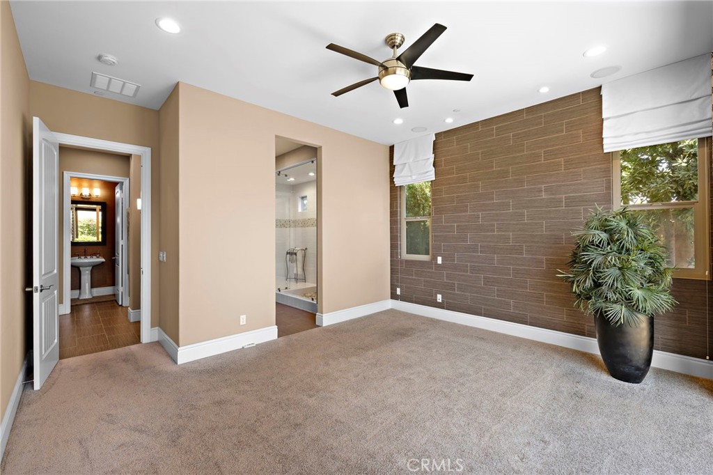 2 Palomino Property Photo 28