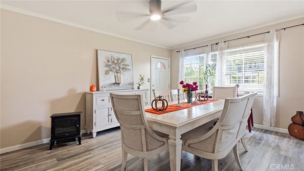 5402 Coldbrook Property Photo 4