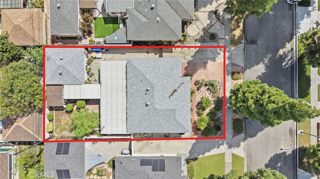 5402 Coldbrook Property Photo 37