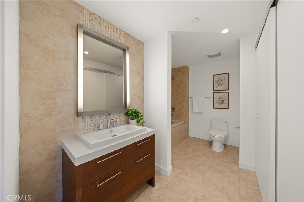 9 Macarthur Place N502 Property Photo 28