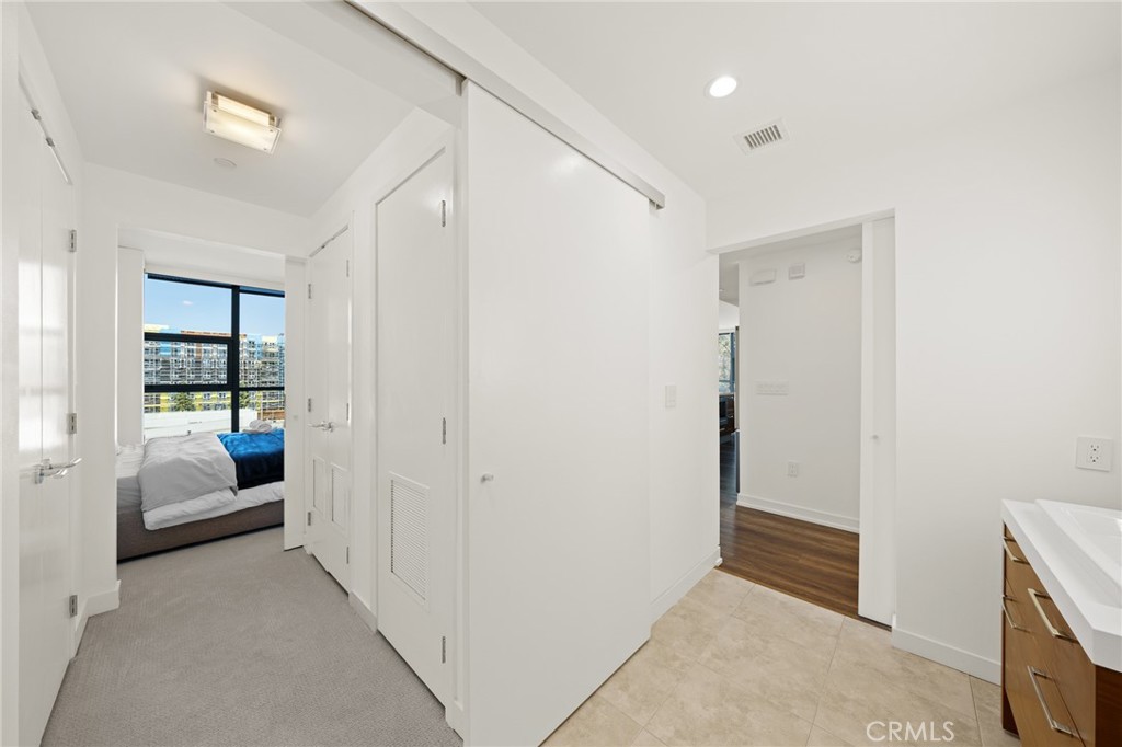 9 Macarthur Place N502 Property Photo 30