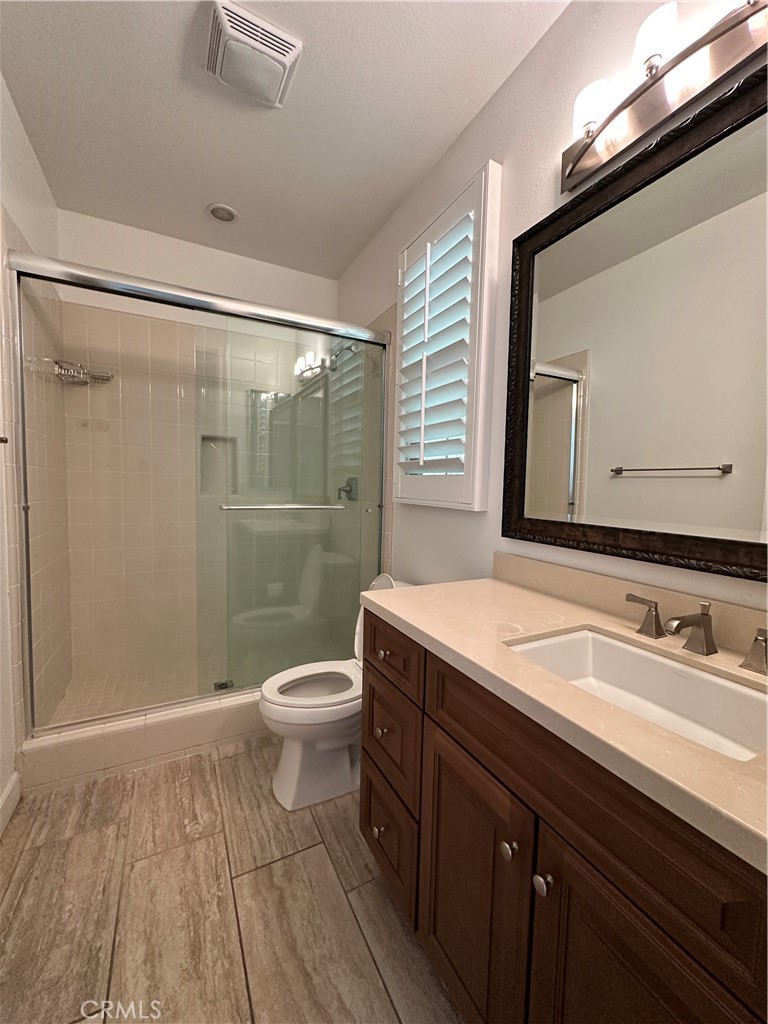 75 Cortland Property Photo 18