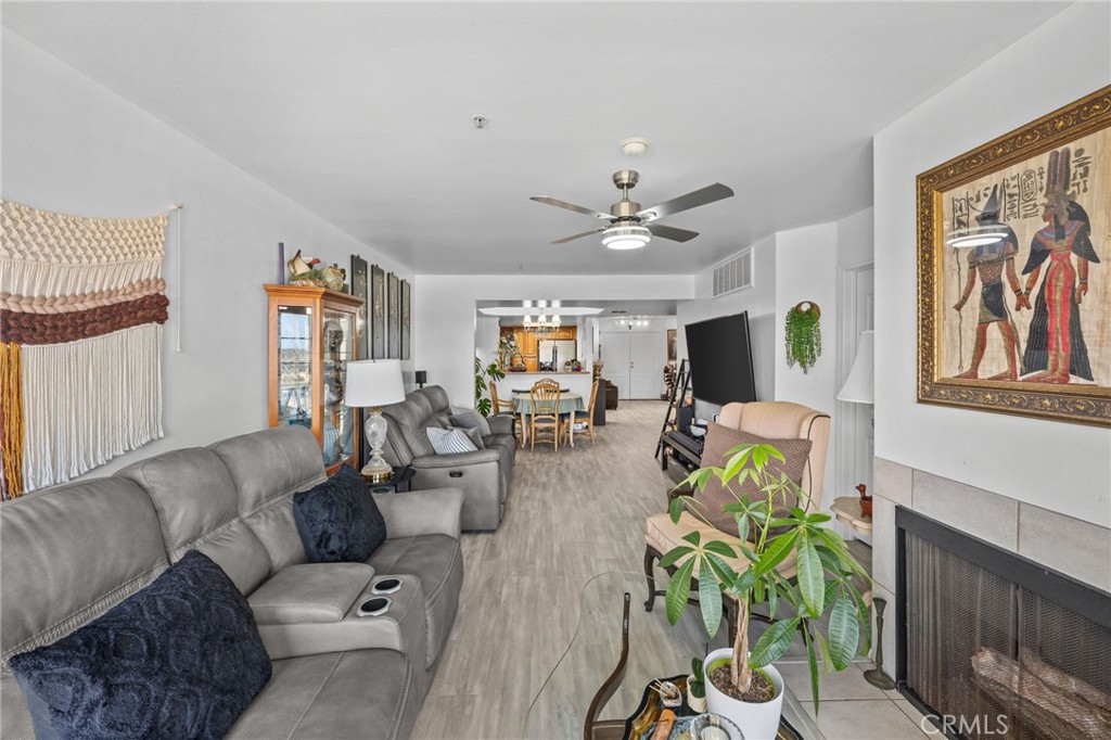 4755 Templeton St 2215 Property Photo 18