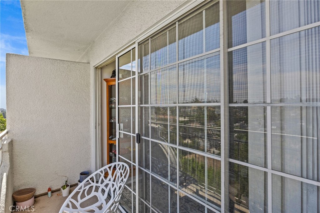 4755 Templeton St 2215 Property Photo 20