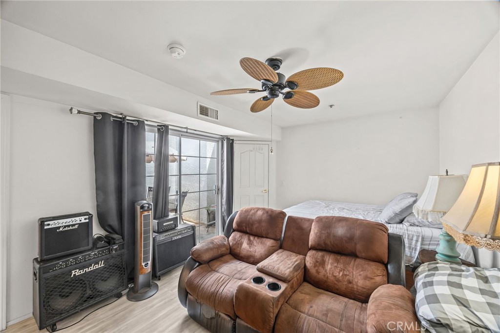 4755 Templeton St 2215 Property Photo 26