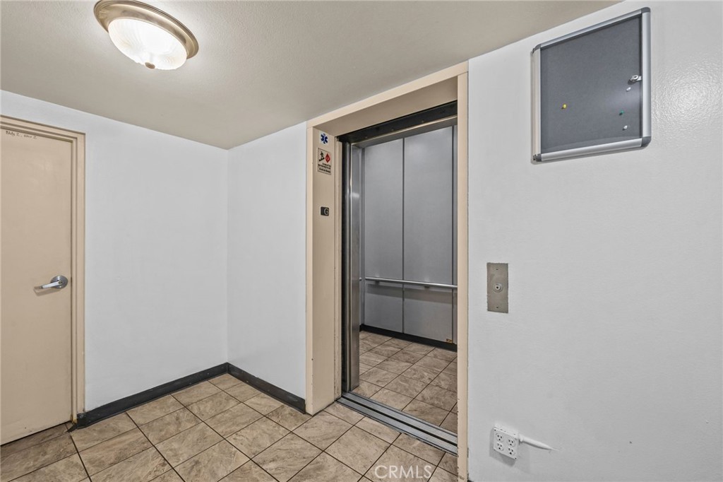 4755 Templeton St 2215 Property Photo 34