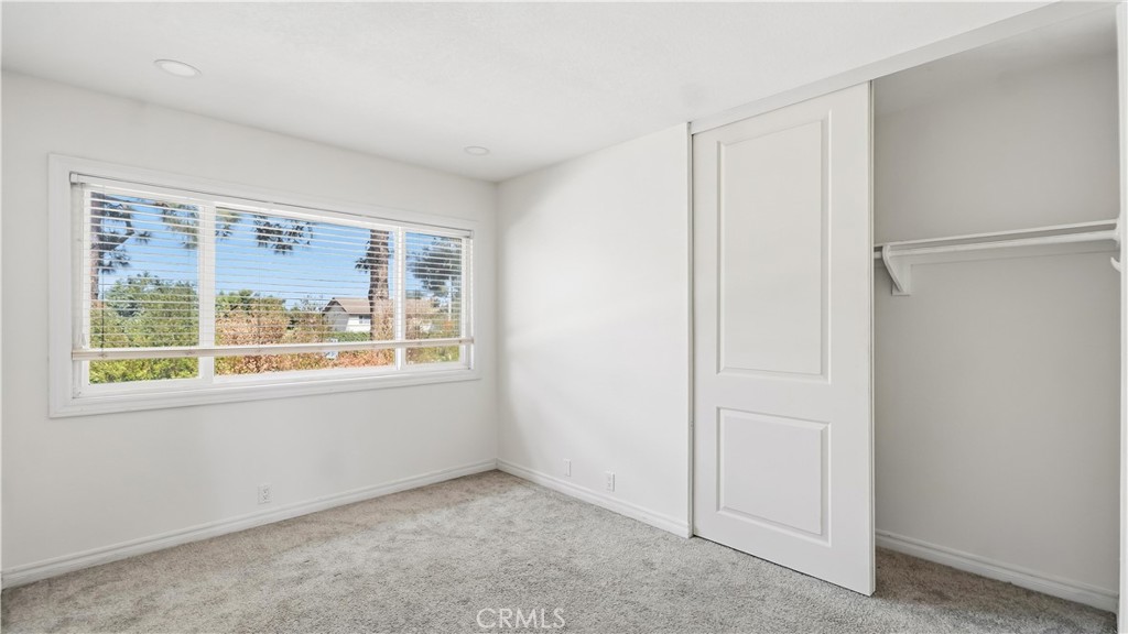 14631 Deer Park Property Photo 5