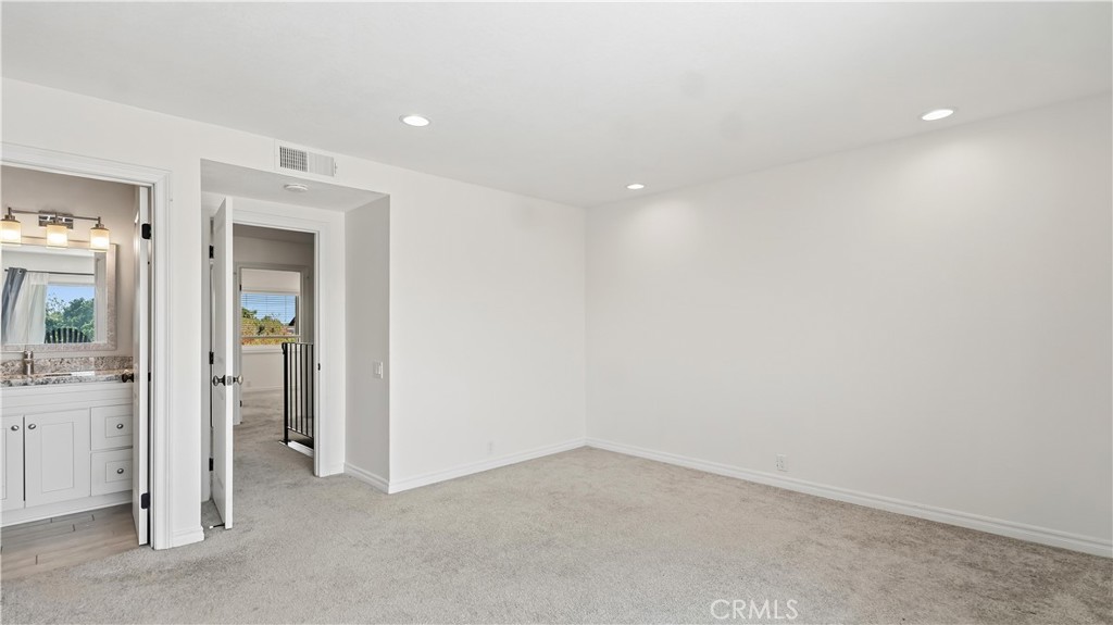 14631 Deer Park Property Photo 13
